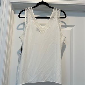 New with tags 1 State lace trim v neck blouse